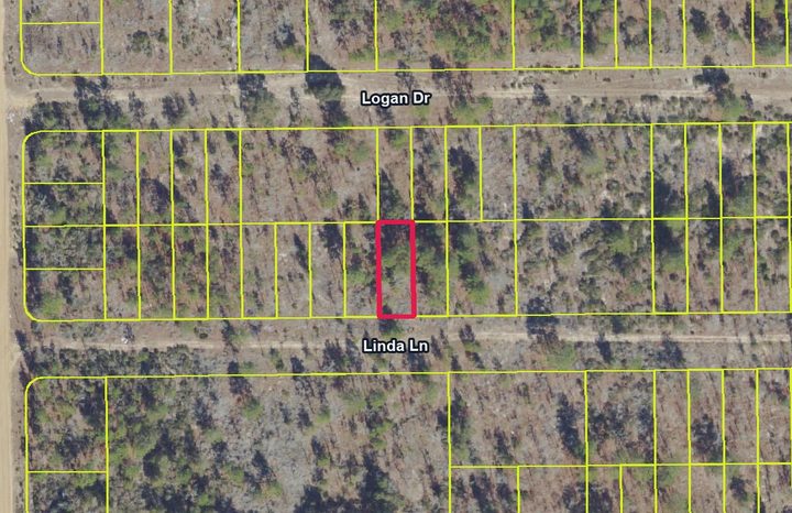 Lote residencial em Mariners Lake Estates — Interlachen