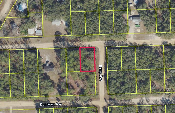 Lote residencial em Interlachen Lakes Estates Unit 22 — Interlachen