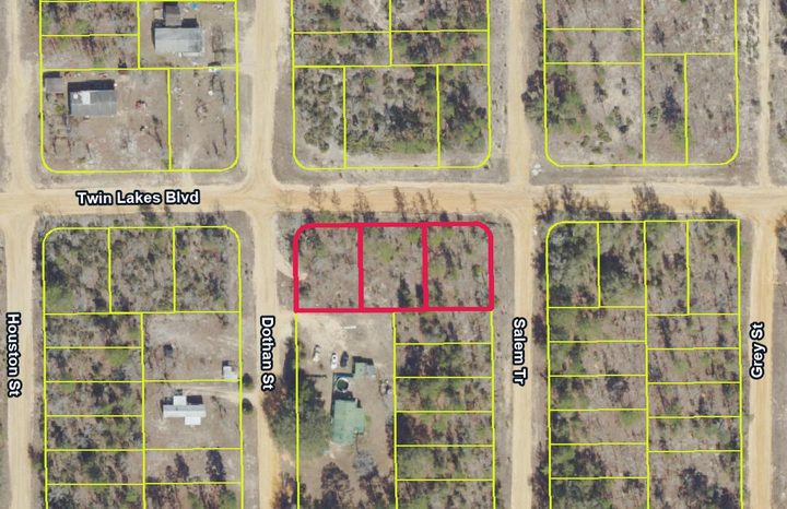 3 lotes de esquina juntos na Twin Lakes Blvd — Interlachen